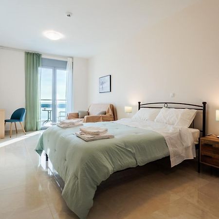 Georgia Seaview Apartment B3 カラマタ エクステリア 写真